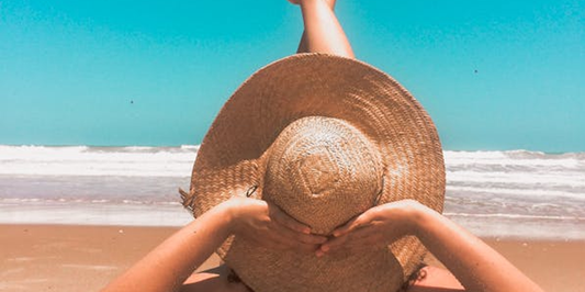 Cuidado del cabello de tus extensiones de cabello natural en verano