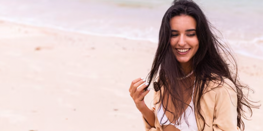 Looks de Verano: Melenón, Estilo y Cero Calor con tus Extensiones