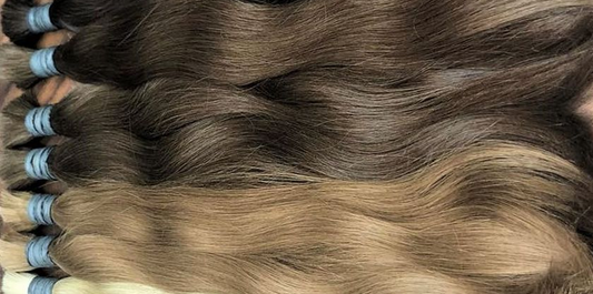 El arte de fusionar cabello natural y extensiones: Creando una armonía capilar